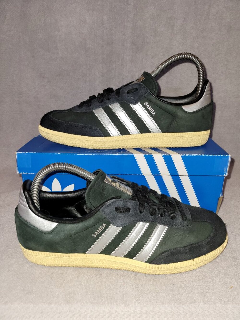 Adidas Samba Women's Size 6.5 Black/Silver/Yellow Samba OG Sneakers IE8128